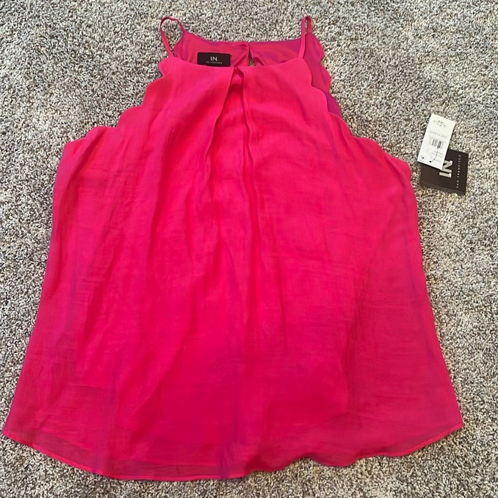 IN San Francisco bright pink tank top -scallop edges - XL